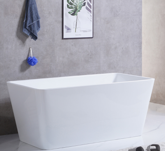 Freestanding Tub With Center Drain In White Can shower 1-2 people at the same time