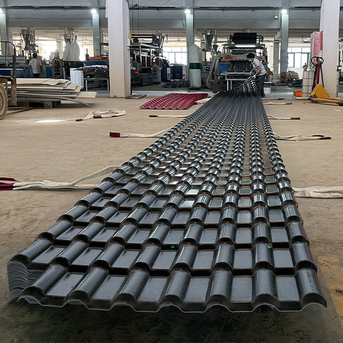 Color persistence Heat insulation synthetic resin pvc roof spanish roof tile sheets pvc waterproofing membrane for roof use